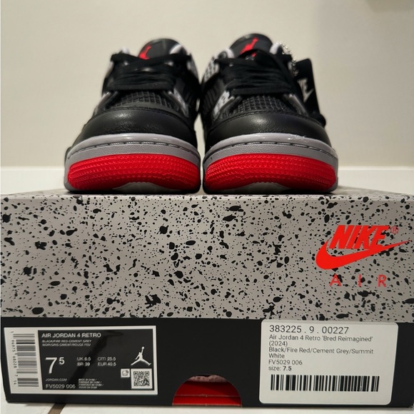 Air Jordan Bred 4 Reimagined - Picture 8 of 9